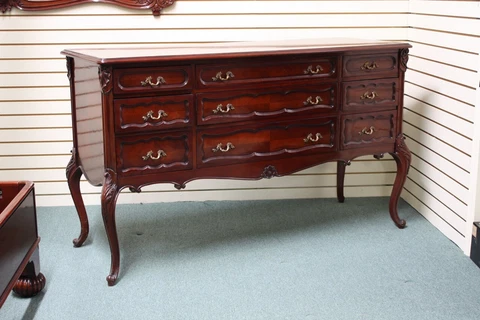 Beautiful Louis XV Mahogany chest of drawers Dresser with Brass Hardware Cover