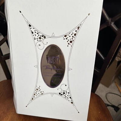 Alien by Thierry Mugler Eau De Parfum Set de Regalo Spray Recargable para Mujer. Foto 1 de 4