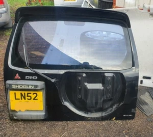 Mitsubishi Shogun 2002 Complete Tailgate Bootlid Black X08 - Picture 1 of 7