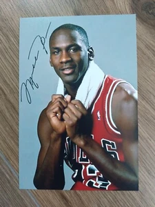 MICHAEL JORDAN #2 CHICAGO BULLS / NBA - 4x6 PHOTOGRAPH SIGNED (PRINT) - Picture 1 of 1
