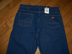 DICKIES NWT MEN'S CLASSIC STRAIGHT BOOT JEANS WAIST 40 LENGTH 30 - Picture 1 of 3