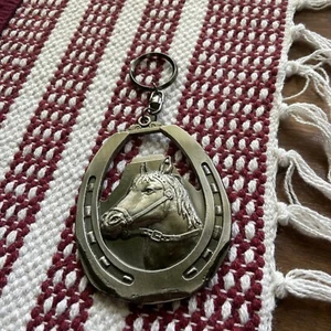 HOKKAIDO HORSESHOE KEY CHAIN Full 3x2 - MAP ON 1 SIDE & A HORSE ON OTHER, JAPAN - Picture 1 of 4