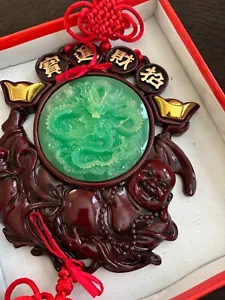 Cultura China Nudo Rojo Feliz Dragón Buda y Fénix Verde Foux Jade Colgante de Pared - Imagen 1 de 4