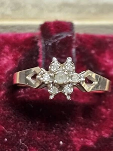 10 carat Gold 6 Small Cluster Diamond Ring Size US 6.5 UK N - Picture 1 of 11