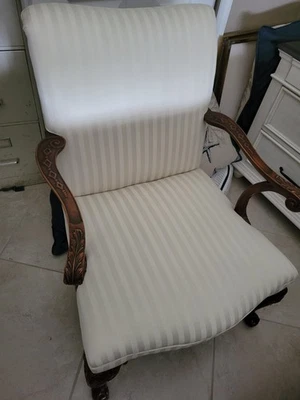 Antigua silla Queen Anne - buen estado solo una silla Foto 1 de 3