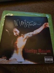MARILYN MANSON signed HOLY WOOD CD booklet coa/holgram - Bild 1 von 3