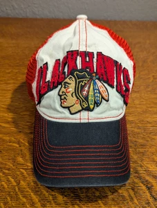 Reebok NHL Chicago Blackhawks Mesh Hat Fitted S/M Blackhawks Hockey Trucker Hat - Picture 1 of 9