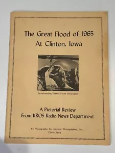 Photo Booklet " The Great Flood of 1965 Clinton Iowa 50 Photo VTG C&NW RR Bridge - Picture 1 of 8