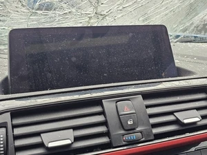 BMW 230i 2018-2021 navegación pantalla: 6844126 04 - Imagen 1 de 12
