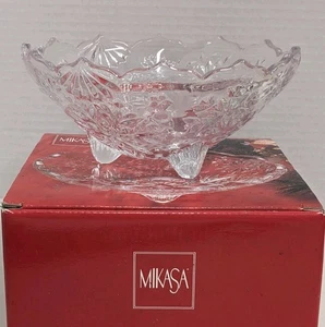 Vintage Mikasa Kristall Fuß Süßigkeiten Schüssel Schneeflocke Urlaub Glas Schale 5" - Bild 1 von 10
