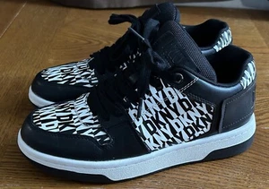 dkny shoes women Black/white size 7.5 Women’s - Picture 1 of 7