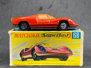 Matchbox Superfast MB68-A1:Porsche 910 with original Type G Box - Picture 1 of 7