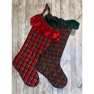 2er Set gesteppte rot & grün karierte Satinstrümpfe - Bild 1 von 19