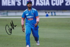 Cricket - Vaibhav Sooryavanshi - handsigniertes 12x8 Zoll Foto - Indien - Echtheitszertifikat - Bild 1 von 1