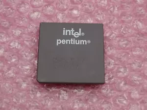 INTEL Pentium Processor CPU 100 MHz SOCKET 7 SX963 - Picture 1 of 5