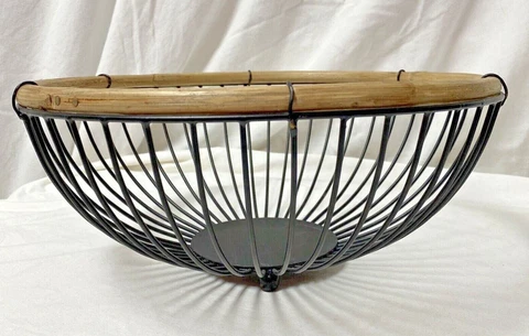 Large Metal Black Wire wood edge Fruit Bowl Basket Centerpiece Kitchen Table 12" Cover