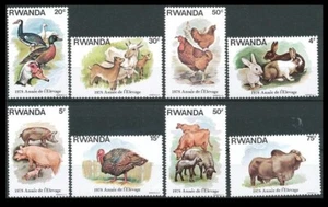 Ruanda 1978 MNH 8v, animales de granja, patos, gallinas, conejos, ovejas, vaca, pavo, buey - - Imagen 1 de 1