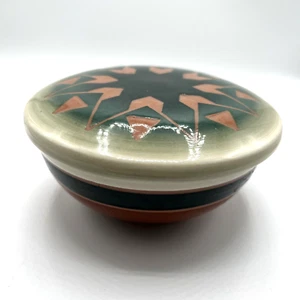 Sioux Pottery made by Lakota artists Lidded Dish Jar, Signed - Picture 1 of 10