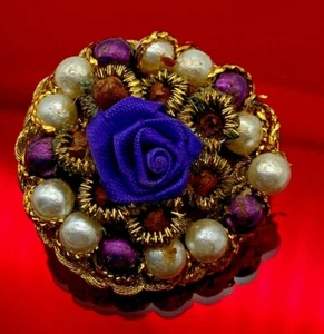 Vintage Oval Purple Rose Pearl Gilded Made of Fabric Brooch Pin - Picture 1 of 11