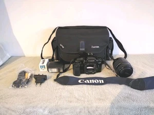 Canon EOS 1000F With Sigma UC Zoom 70-210mm 1:4-5.6 lens,Hama F66 Case And Film - Picture 1 of 24