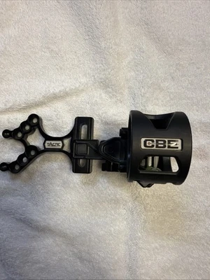 CBE Tactic Bow Sight - Black, Left Handed  - Image 1 of 4