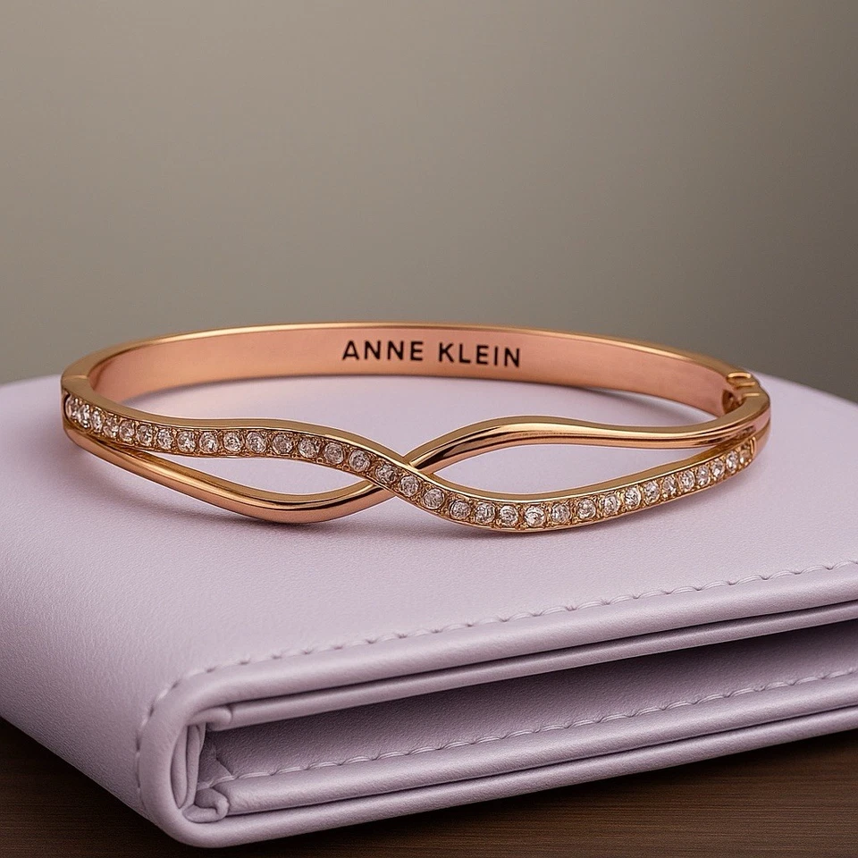 Brazalete cruzado de cristal Anne Klein Foto 1 de 1