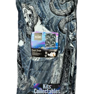 Disney Villains Halloween Blanket 2025 VIRAL Ursula Hades Scar Maleficent NWT - Bild 1 von 4
