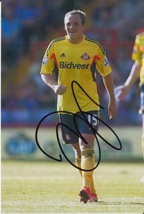 SUNDERLAND HAND SIGNED DAVID VAUGHAN 6X4 PHOTO. - Picture 1 of 1