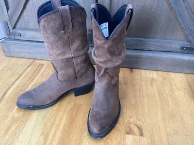 女式全新 DURANGO 尺码 7.5M 棕色麂皮绒懒人牛仔靴 RD542 — 第 1/4 张图片