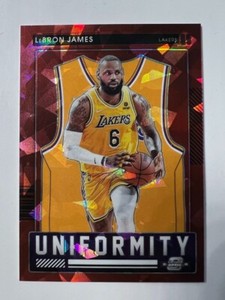Lebron James 2021-22 Panini Contenders Optic Uniformity Red Cracked Ice Prizm #8