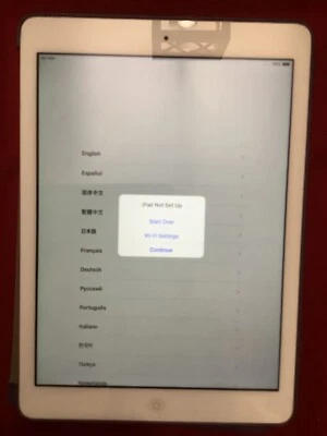 Apple iPad 1ª Generación 32 GB, NO “Air”, 9,7 pulgadas - blanco frontal Foto 1 de 4