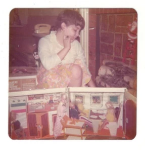 Vintage Photo Girl Playing w/ Barbie Dolls Camper? 1970's Found Art SYB31 - Picture 1 of 1