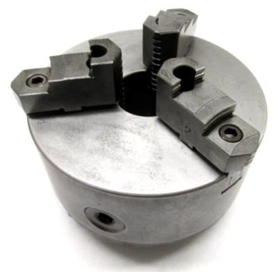 KITAGAWA PORTABROCAS TORNO DE TRES MORDAZAS 7-1/2" con MONTAJE ROSCADO 2-1/4"-8 - #7 Foto 1 de 4