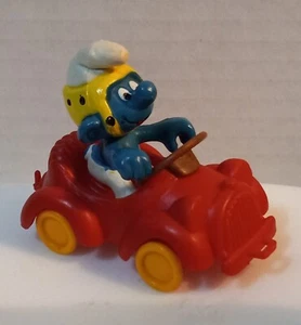 Vtg 1979 Peyo Schleich # 6507 Super Smurf Race Car Loose - Picture 1 of 4