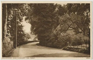 Brockenhurst Road, Lyndhurst, New Forest, Hampshire, Inglaterra 1941 - Imagen 1 de 2