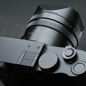 Leica Q2 Daniel Craig x Greg Williams Limited Edition #140 - Picture 1 of 12