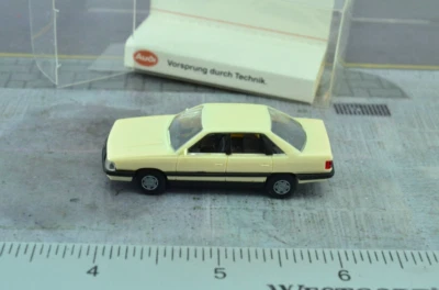Coche Rietze AUDI 200 blanco perla escala 1:87 HO (HO6411) Foto 1 de 3