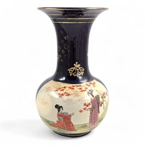 Antique Hand Painted Vase by Satsuma, Japan, Meiji period - Picture 1 of 12