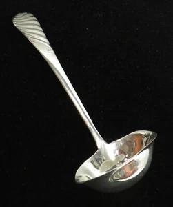 GORHAM MEERESSKULPTUR STERLINGSILBER 7 1/2" SAUCENKELLE  - Bild 1 von 4