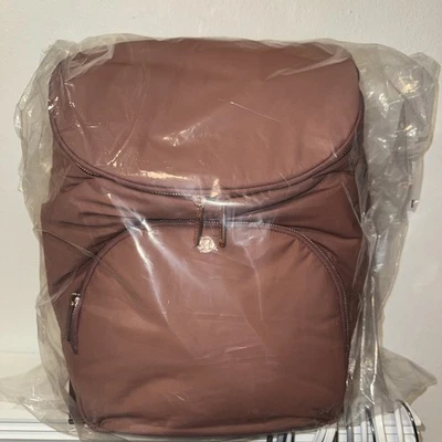 Mochila Lululemon Nueva para Padres 17L - Arcilla Roja/Roble Transparente Foto 1 de 4