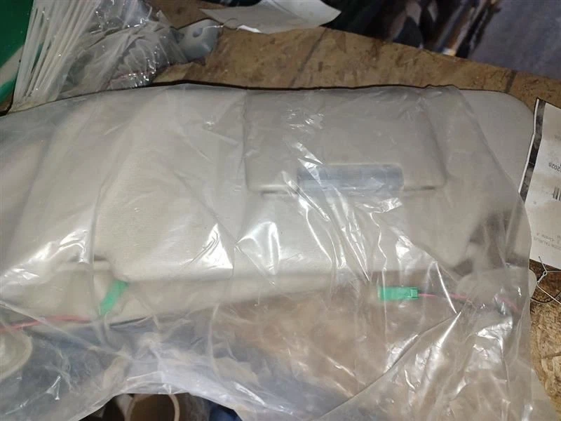 PARASOL CONDUCTOR ILUMINADO SIN ABRIDOR PUERTA GARAJE SE ADAPTA 08-09 SABLE 1240171 Foto 1 de 1