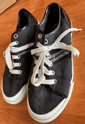 Zapatillas deportivas para mujer COACH Folly negras blancas y grises talla 7B con cordones logotipo "C" Foto 1 de 4