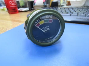 Taradcom MS24532-2 Menge 1 pro Posten Batterieladeanzeige (Voltmeter) - Bild 1 von 8