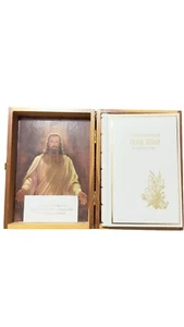 1974 Holy Bible Memorial Edition King James in Cedar Box - Picture 1 of 2