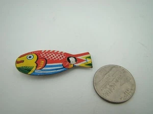 ANTIQUE TIN FISH WHISTLE FREE SHIPPING - Picture 1 of 4