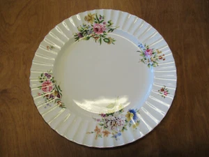 Royal Worcester England WITLEY GARDEN Dinner Plate 10 3/4" Fluted 10 available - Picture 1 of 6