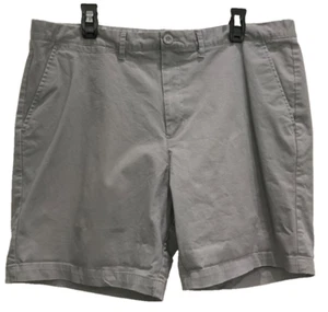 Merona Men's Casual Shorts Size 40 Gray 5 Pockets Zip Fly Button Waist F36 - Picture 1 of 6
