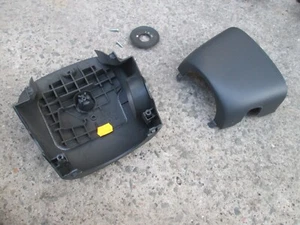 2006 VAUXHALL CORSA C FIXED HEIGHT PAIR STEERING COLUMN COWLS WITH SCREWS VGC - Imagen 1 de 1