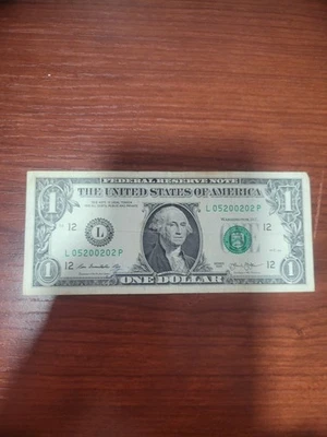2013 One Dollar Bill $1 FRN Note FANCY SERIAL NUMBER L05200202P NEAR BINARY - Image 1 of 4