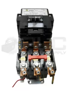 SQUARE D 8536SEO1S/A Motor Starter W/ (2) 9999SX6/B Kontakt W/31074-400-38 - Bild 1 von 9